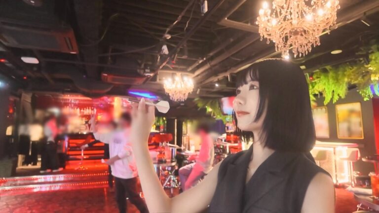 黒髪ショートヘアーを酒場でナンパ！！首筋をなぞられるたびに、オ●ンコキュッキュ！！ドМな彼女はおチ●ポだ～いすき！！最後はお口発射でごっくん！！ マジ軟派、初撮。 2212