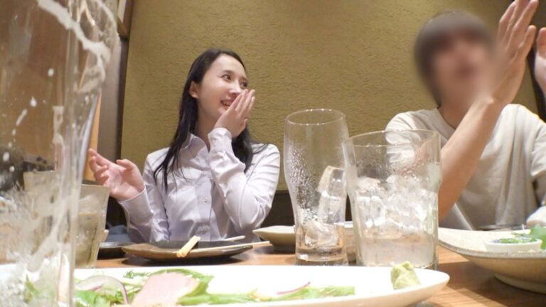 そのOLチョロ過ぎる！欲求不満が過ぎて出会い系や相席でお持ち帰りされまくる美人OLお姉さんがエロ過ぎたw仕事のストレスをセックスと潮吹きで発散しまくる！その姿はまさに！圧倒的！エロガール！ マジ軟派、初撮。 2265