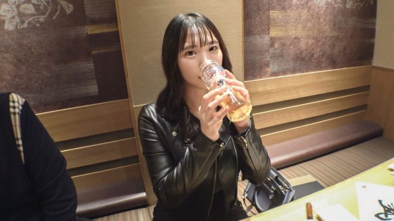 マジ軟派、初撮。 2152 YSP(ヤリ捨てポイ)ガールをナンパしちゃいました！今カレ元カレと3P経験ありのイケイケ女子は揺れるG乳を武器に男を狩りまくる！そんな悪戯女子にはお仕置きSEX！降りやまない潮吹きで絶頂ガクブル昇天しまくり！